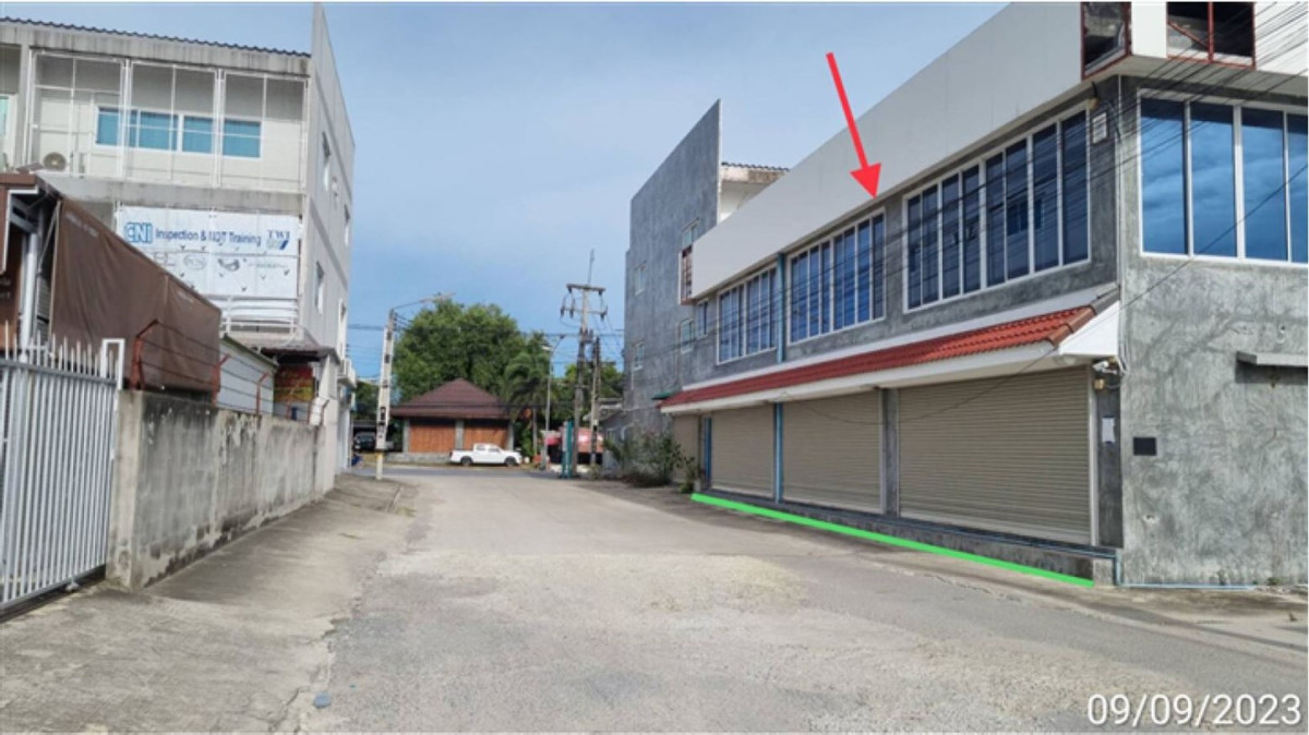 Commercial building Rayong Ban Chang Phla 8673000