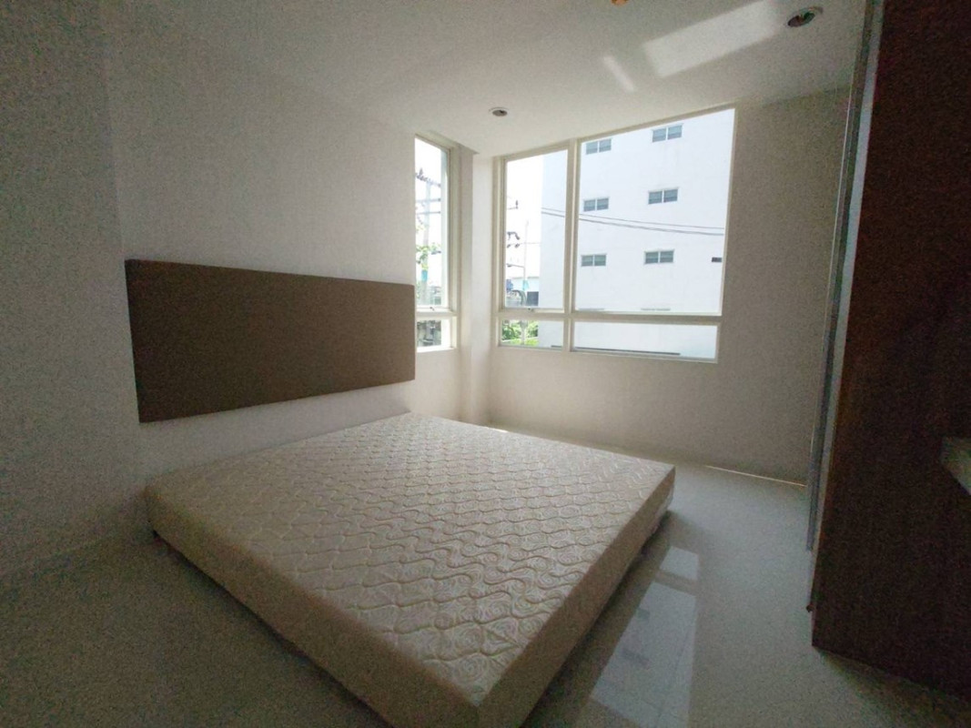 คอนโด อิลีเม้นท์ ศรีนครินทร์ 6-7 กรุงเทพมหานคร ประเวศ หนองบอน 3620000