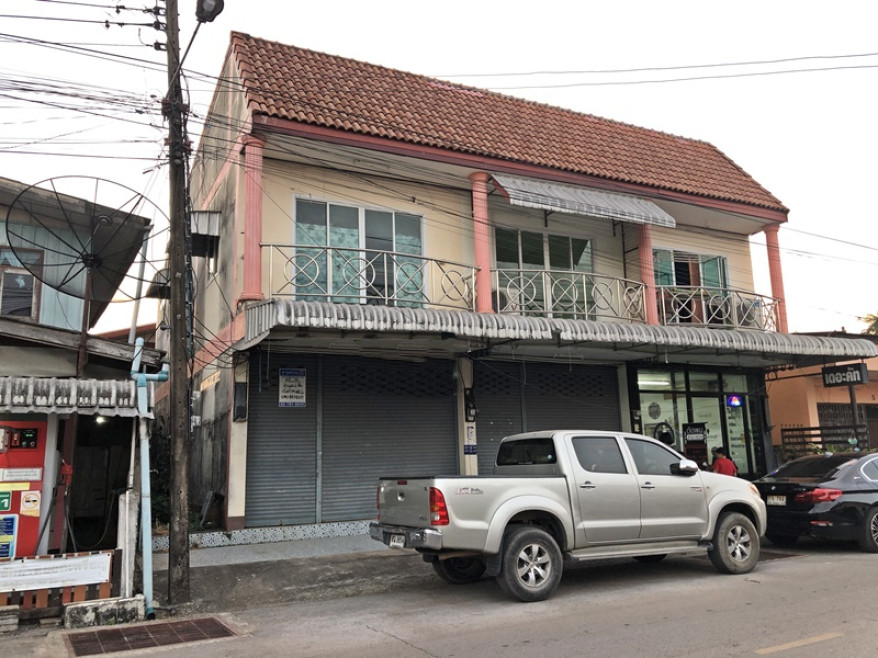 Commercial building Buogkan Bueng Kan Wisit 1743750