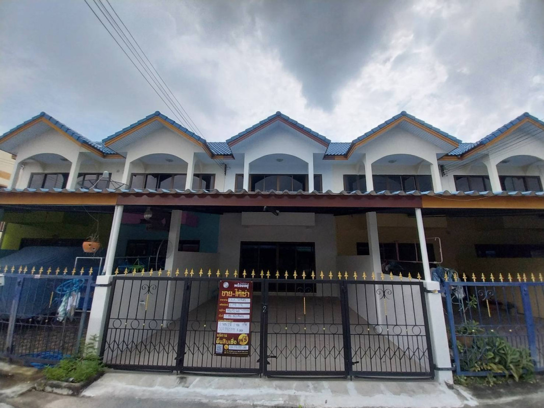 ทาวน์เฮ้าส์ ดอนเจริญวิลล่า ชลบุรี พานทอง หนองตำลึง 1750000