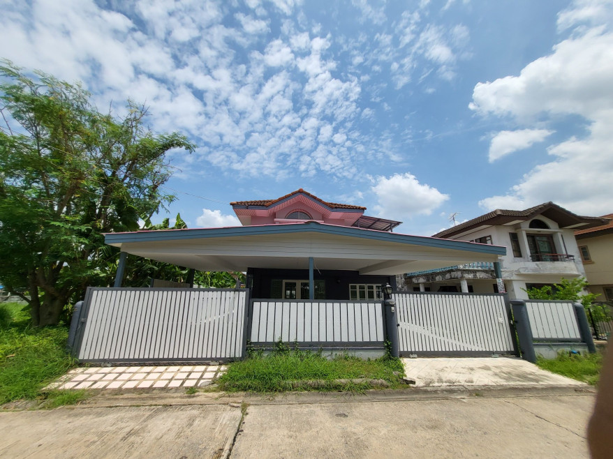 Single house Pathum Thani Khlong Luang Khlong Si 3700000