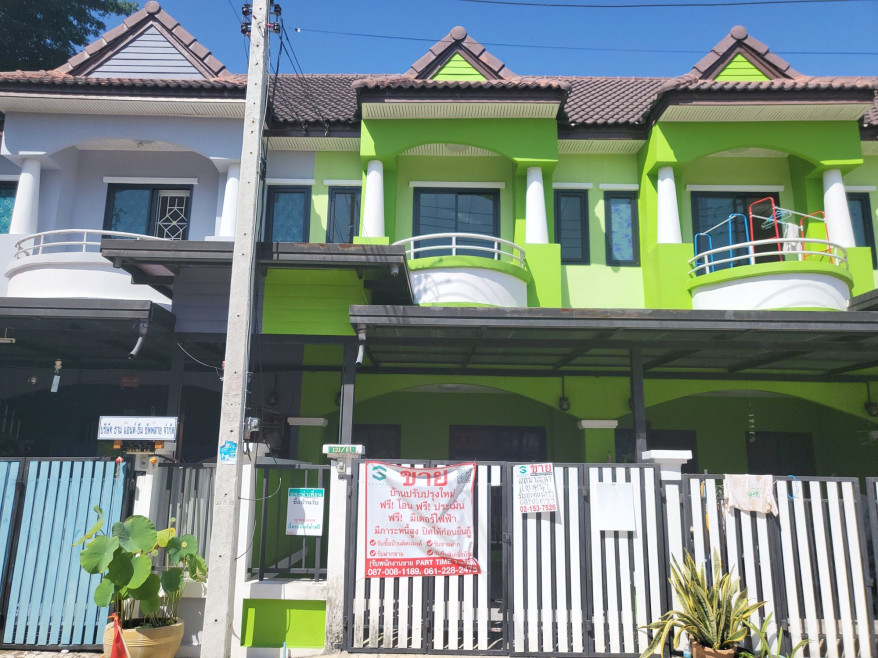 Townhouse Pathum Thani Mueang Pathum Thani Bang Luang 1750000