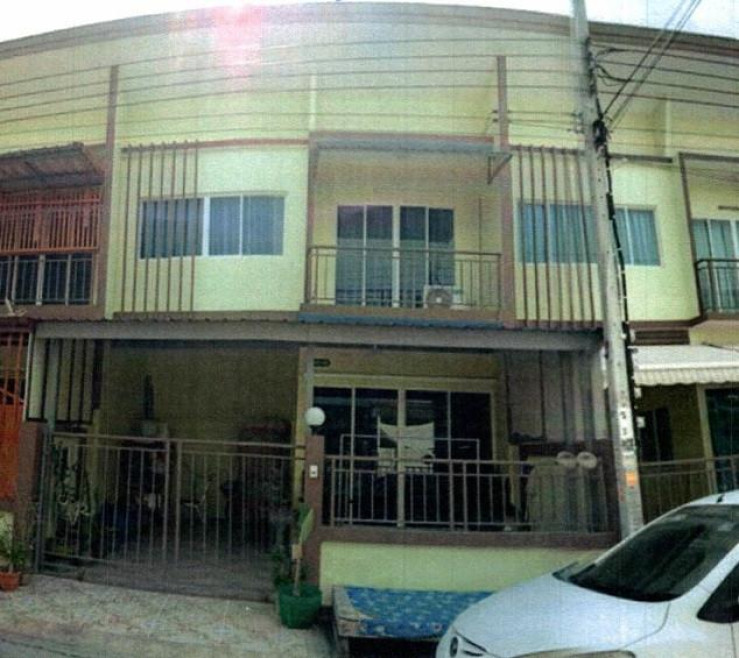 Townhouse Samut Prakan Phra Samut Chedi Nai Khlong Bang Pla Kot 1900000