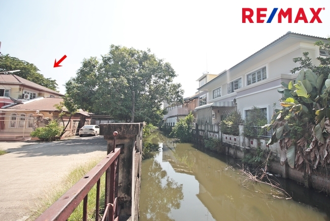 บ้านเดี่ยว บ้านเดี่ยว 2 ชั้น ม.นิศาชล จรัญ 13 ซ.บางแวก 79 หลังมุม ใหญ่สุด 153 ตรว. กรุงเทพมหานคร ภาษีเจริญ คลองขวาง 13000000