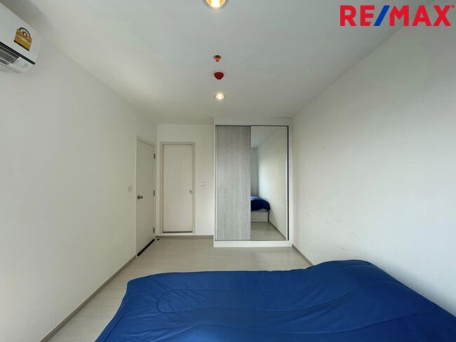 Condominium Aspire Erawan Samut Prakan Mueang Samut Prakan Pak Nam 3800000