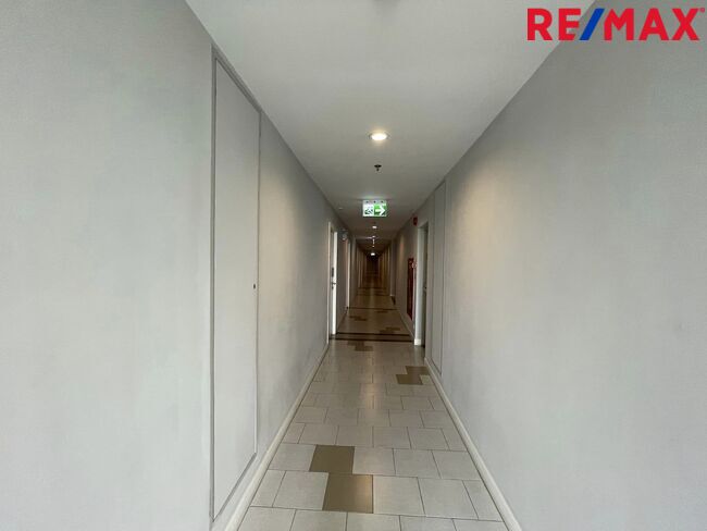 Condominium Aspire Erawan Samut Prakan Mueang Samut Prakan Pak Nam 3800000