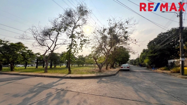 ที่ดินเปล่า เมืองทอง 2/2 กรุงเทพมหานคร ประเวศ ประเวศ 17052000