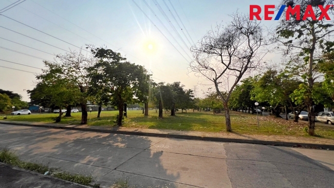 ที่ดินเปล่า เมืองทอง 2/2 กรุงเทพมหานคร ประเวศ ประเวศ 17052000