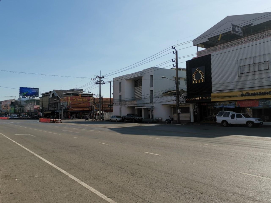 Misc. Sakon Nakhon Mueang Sakon Nakhon That Choengchum 24400000