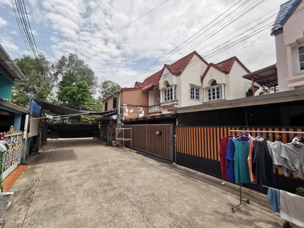 Twin house Chachoengsao Mueang Chachoengsao Na Mueang 1760000