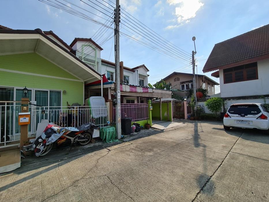 ทาวน์เฮ้าส์ ไลโอ เพชรเกษม 77 กรุงเทพมหานคร หนองแขม หนองแขม 2189000