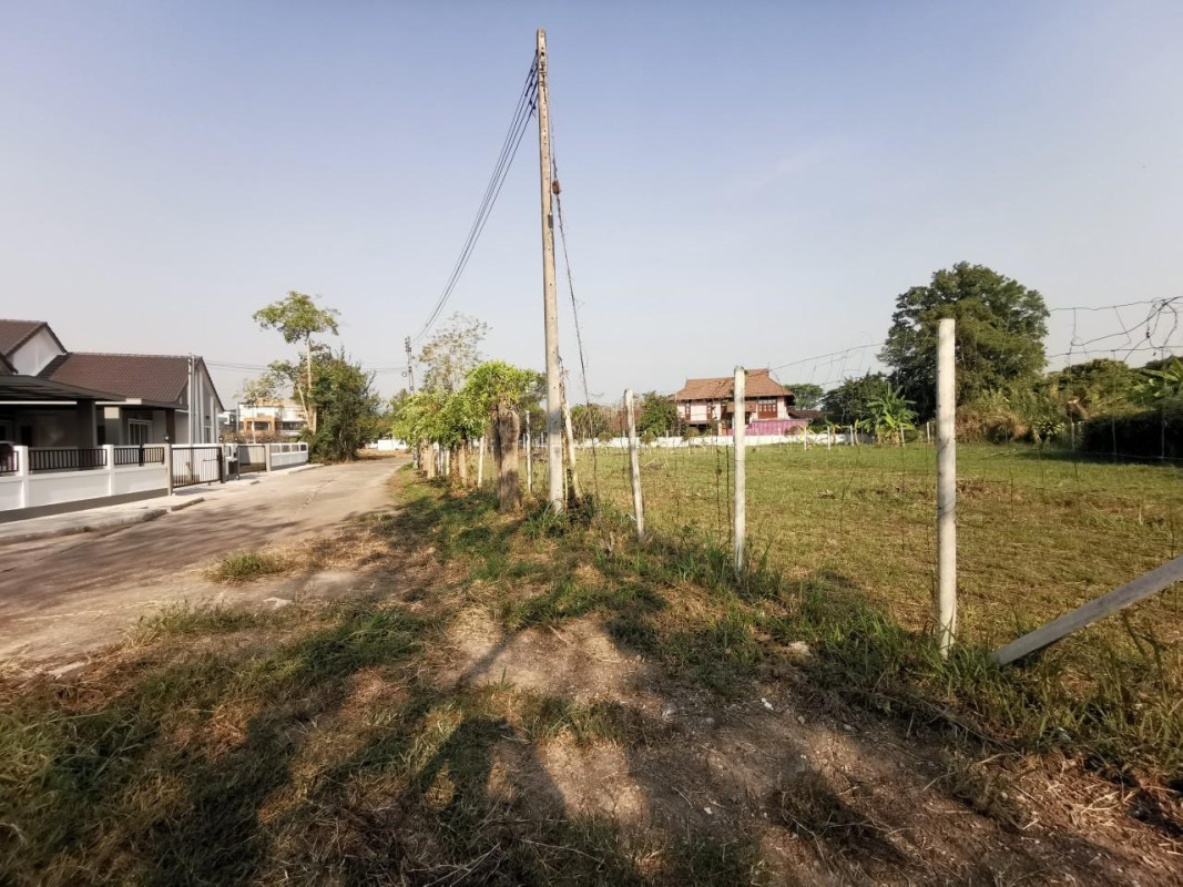 ที่ดินเปล่า โครงการบ้านธารดง เชียงใหม่ หางดง บ้านแหวน 9636000