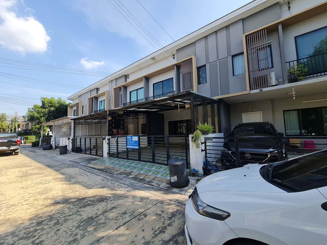 Townhouse Bangkok Sai Mai Khlong Thanon 2750000