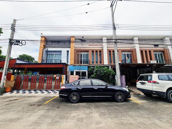ทาวน์เฮ้าส์ อาร์ เค พาร์ค รามอินทรา-คู้บอน กรุงเทพมหานคร คลองสามวา บางชัน 2700000