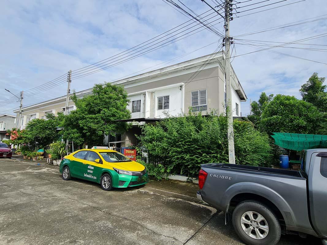 ทาวน์เฮ้าส์ พฤกษา 60/1 ปทุมธานี เมืองปทุมธานี บางพูน 1800000