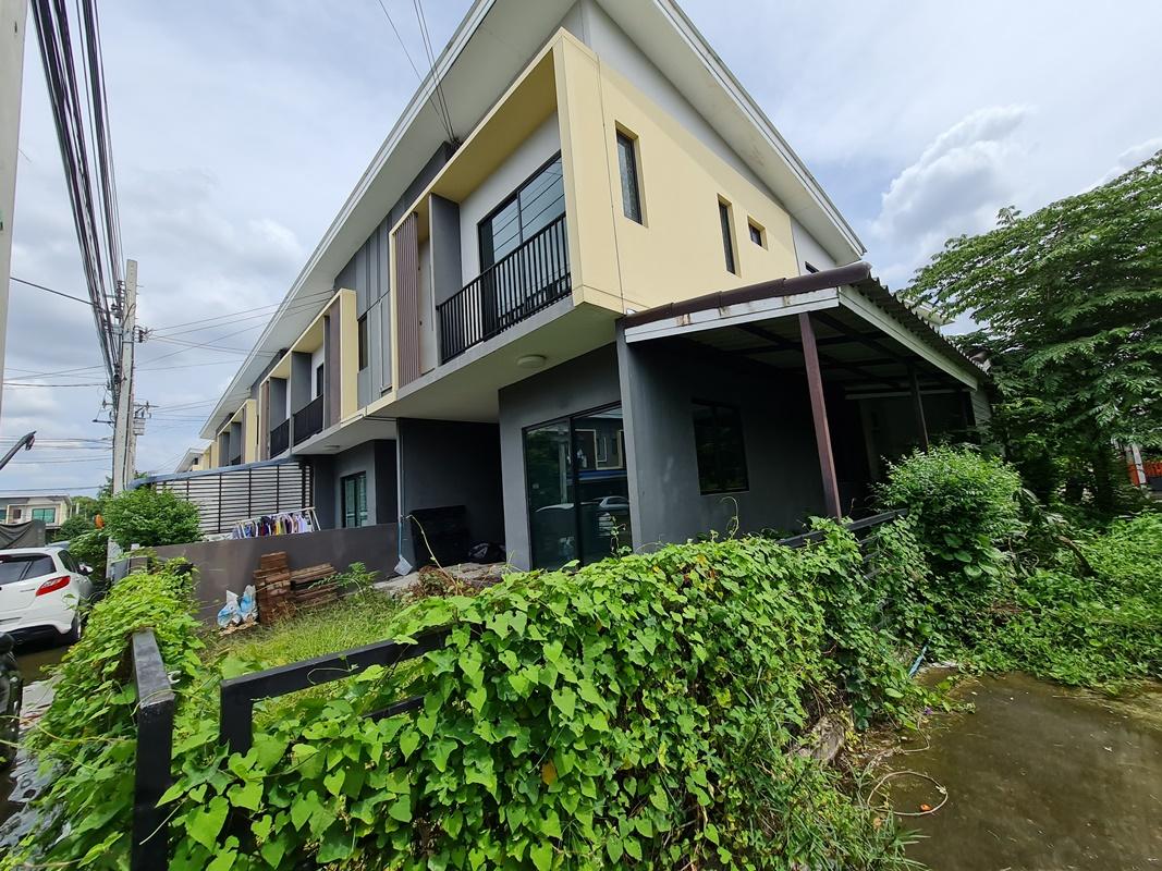 ทาวน์เฮ้าส์ เดอะคอนเนค 29 สุวรรณภูมิ 2 สมุทรปราการ บางพลี ราชาเทวะ 2860000