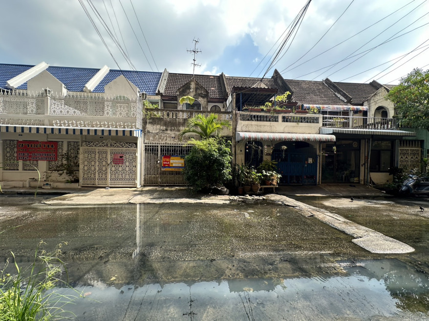 Townhouse Nonthaburi Mueang Nonthaburi Talat Khwan 2520000