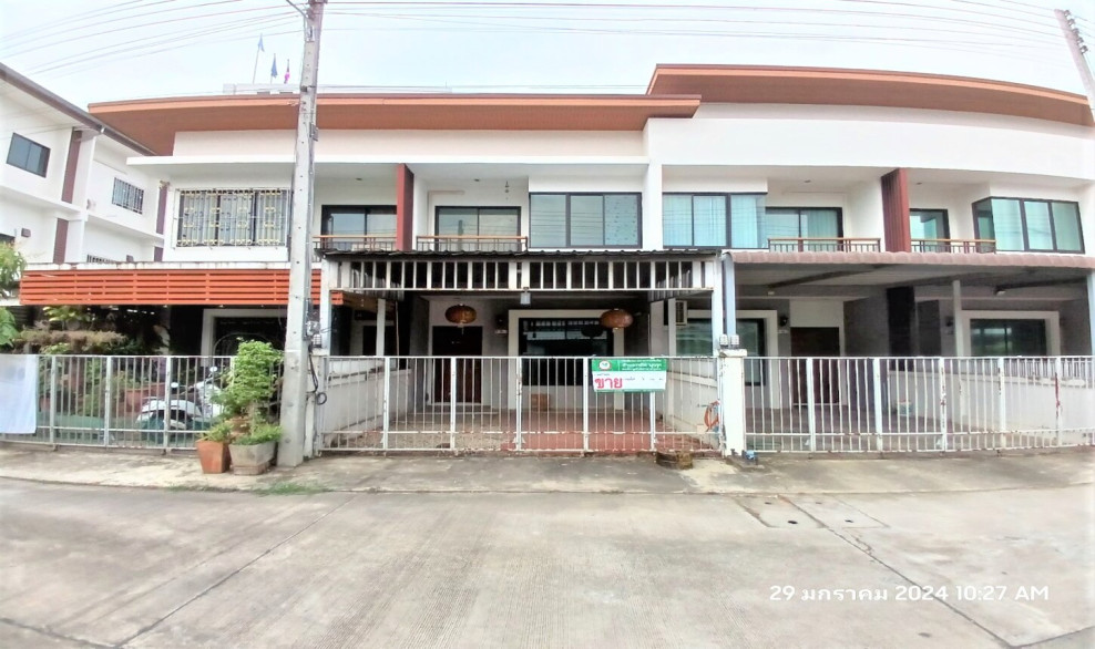 Townhouse Lamphun Mueang Lamphun Wiang Yong 2450000