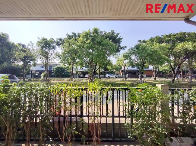 Single house Bangkok Khlong Sam Wa Sam Wa Tawan Tok 6900000