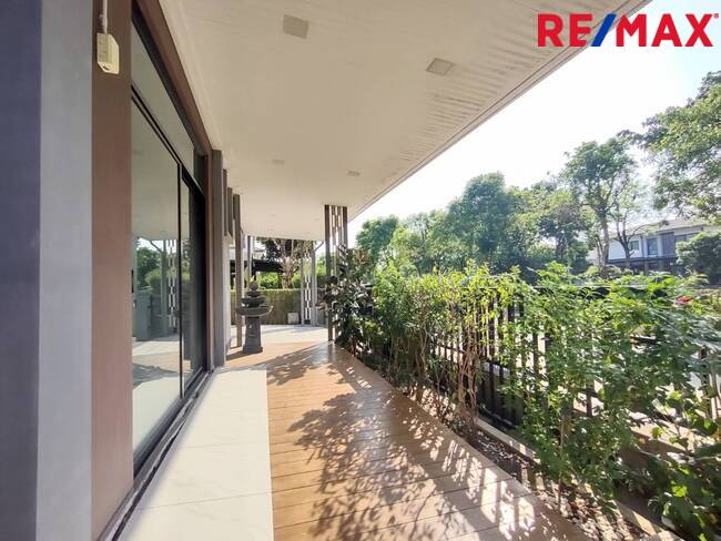 Single house Bangkok Khlong Sam Wa Sam Wa Tawan Tok 6900000