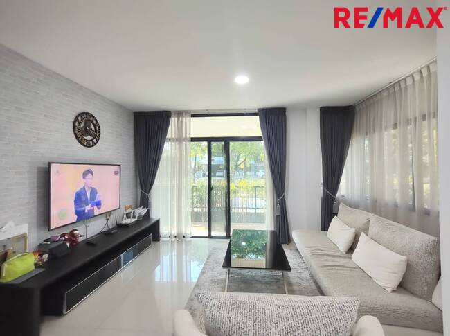 Single house Bangkok Khlong Sam Wa Sam Wa Tawan Tok 6900000