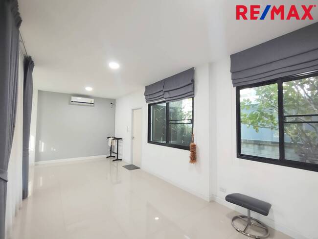 Single house Bangkok Khlong Sam Wa Sam Wa Tawan Tok 6900000