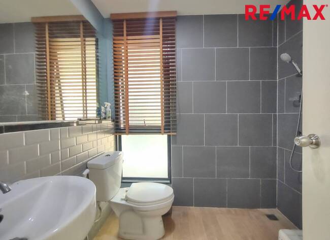 Single house Bangkok Khlong Sam Wa Sam Wa Tawan Tok 6900000