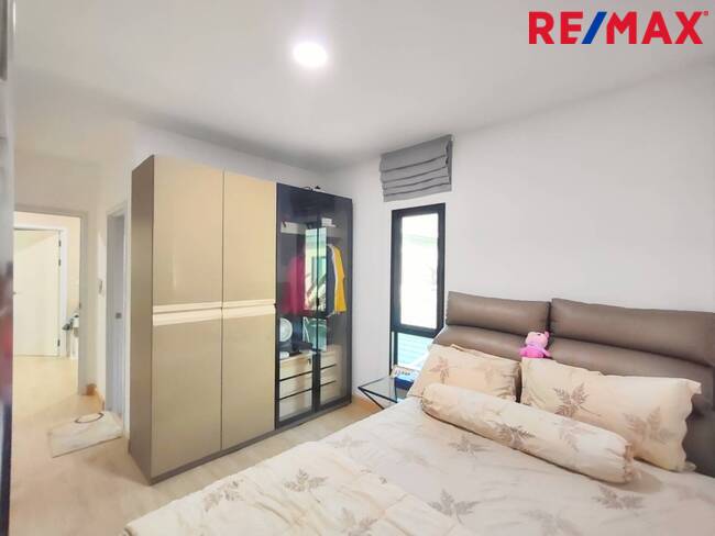 Single house Bangkok Khlong Sam Wa Sam Wa Tawan Tok 6900000