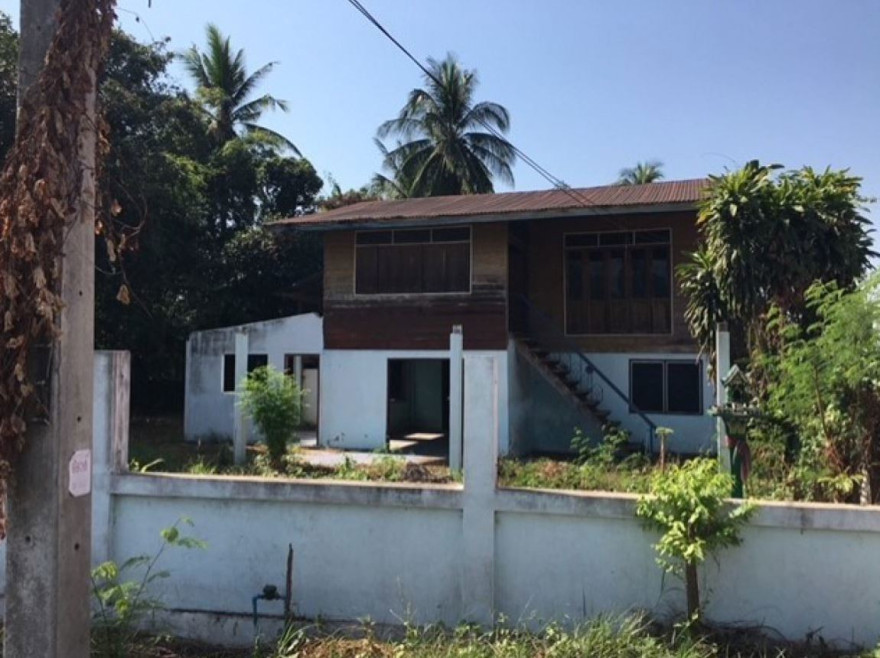 Single house Uttaradit Mueang Uttaradit Ban Ko 4000000