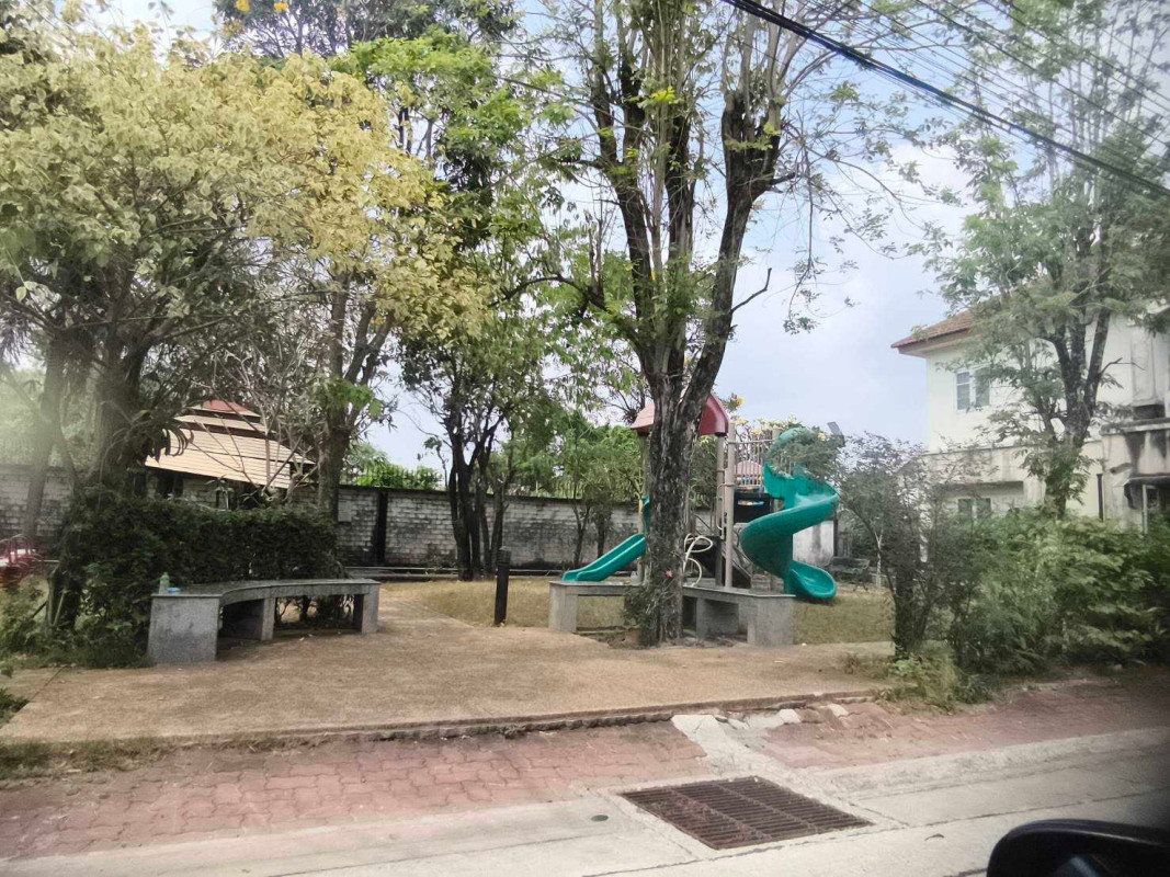 ทาวน์เฮ้าส์ รติรมย์ 3 นนทบุรี บางกรวย มหาสวัสดิ์ 2900000