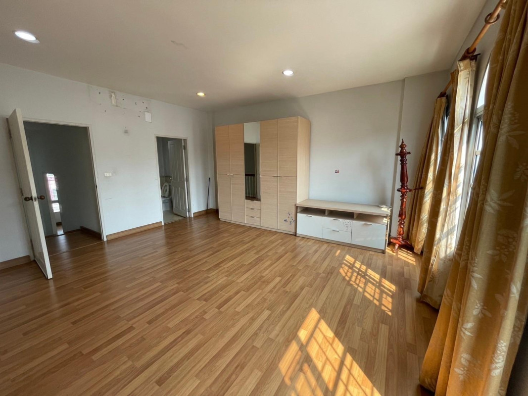 Townhouse Bangkok Suan Luang Suan Luang 4400000
