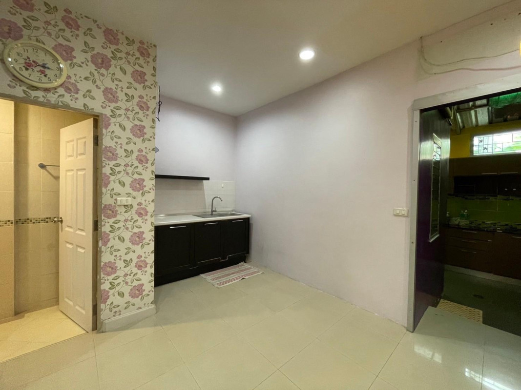 Townhouse Bangkok Suan Luang Suan Luang 4400000