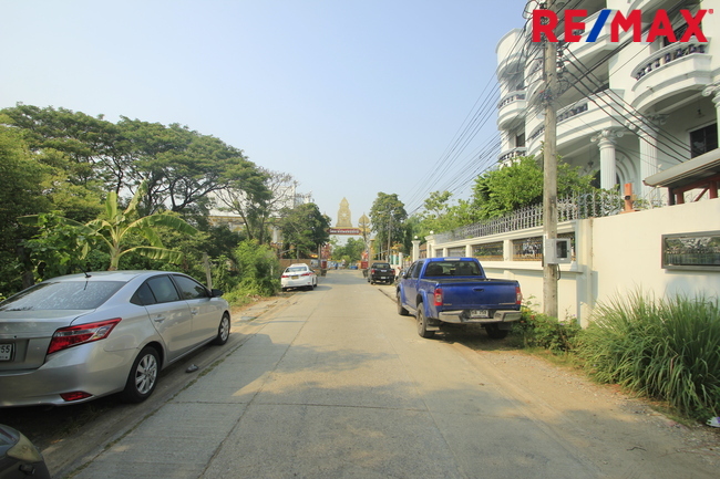 ที่ดินเปล่า ที่ดินเพชรเกษม77 แยก4-1 กรุงเทพมหานคร หนองแขม หนองค้างพลู 6516000