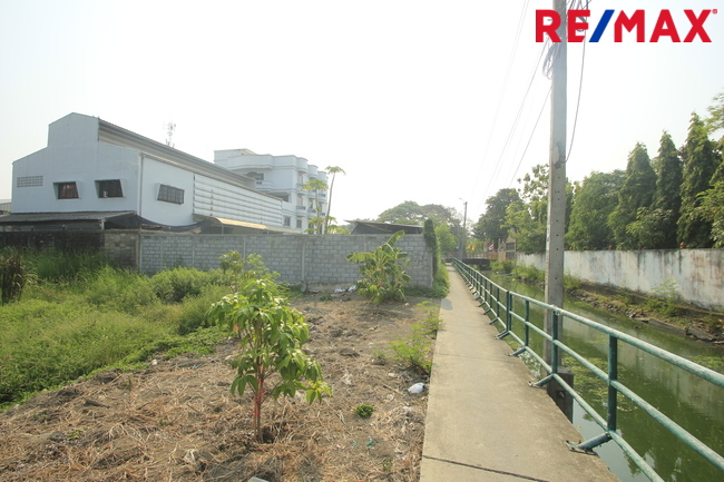 ที่ดินเปล่า ที่ดินเพชรเกษม77 แยก4-1 กรุงเทพมหานคร หนองแขม หนองค้างพลู 6516000