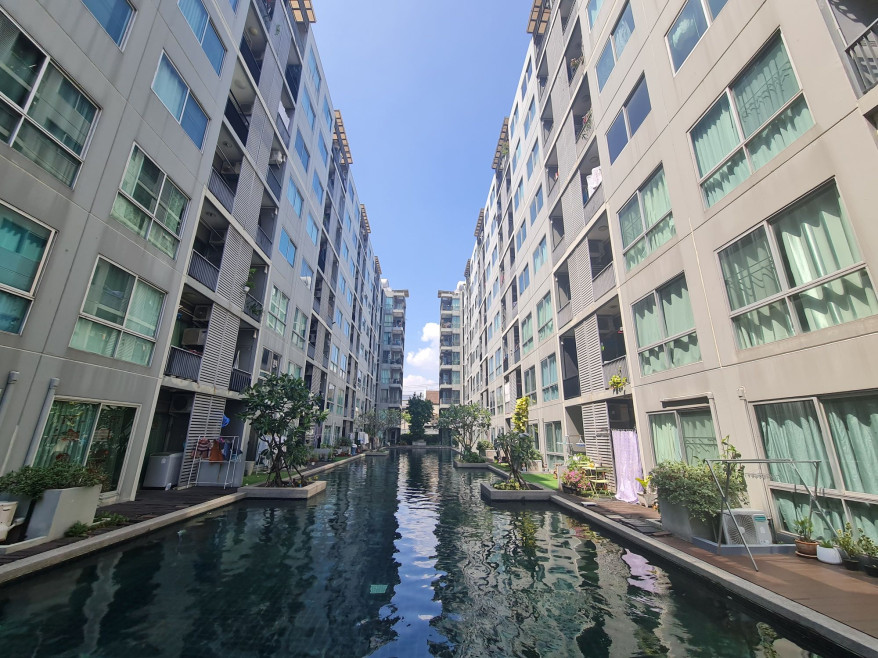 Condominium Bangkok Huai Khwang Sam Sen Nok 1702000