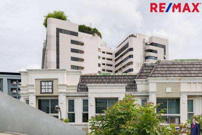 ทาวน์เฮ้าส์ เบลเลอวิลล์ พระราม 2 กรุงเทพมหานคร จอมทอง บางมด 4850000
