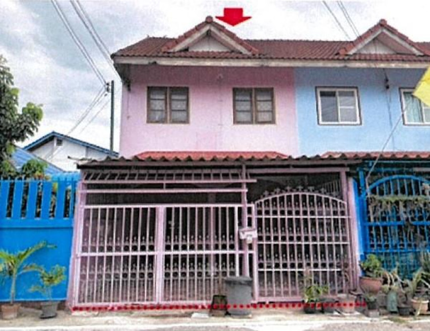 ทาวน์เฮ้าส์ เนตรณพร เชียงใหม่ ดอยสะเก็ด สง่าบ้าน 1730000