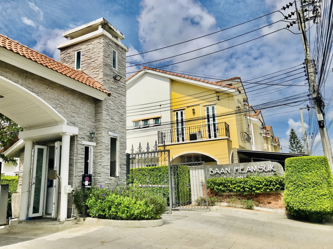 Townhouse Baan Pieamsuk Tuscany, Phatthanakan 44 Bangkok Suan Luang Phatthanakan 4300000