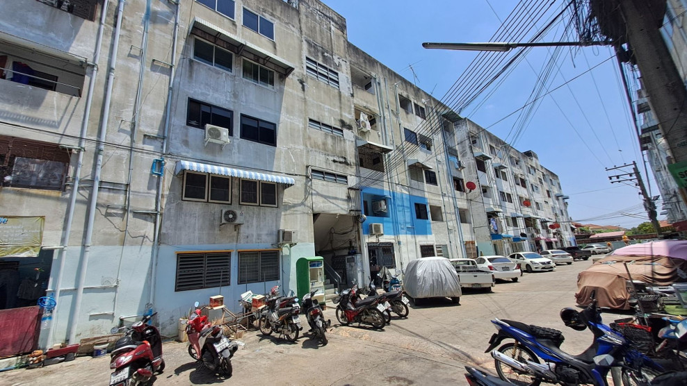 Condominium Pathum Thani Khlong Luang Khlong Hok 162000