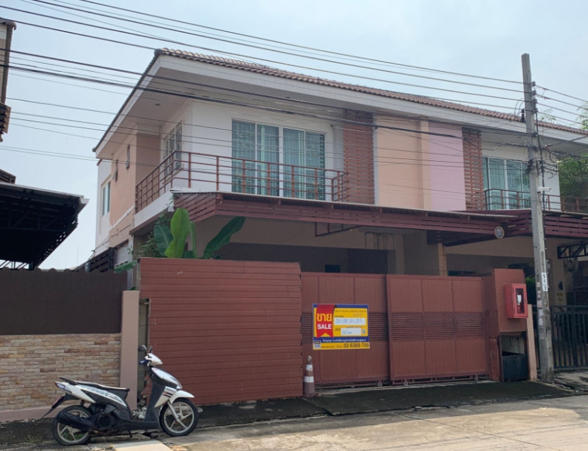 Single house Samut Prakan Phra Samut Chedi Ban Khlong Suan 3150000