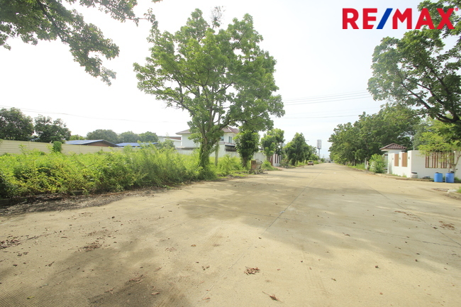 ที่ดินเปล่า นครปฐม พุทธมณฑล ศาลายา 7945000