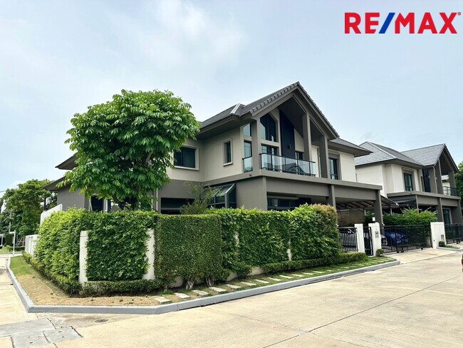 บ้านเดี่ยว บางกอก บูลเลอวาร์ด ปิ่นเกล้า - เพชรเกษม นครปฐม สามพราน กระทุ่มล้ม 12500000