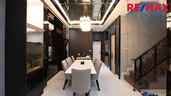 บ้านเดี่ยว บางกอก บูลเลอวาร์ด ปิ่นเกล้า - เพชรเกษม นครปฐม สามพราน กระทุ่มล้ม 12500000
