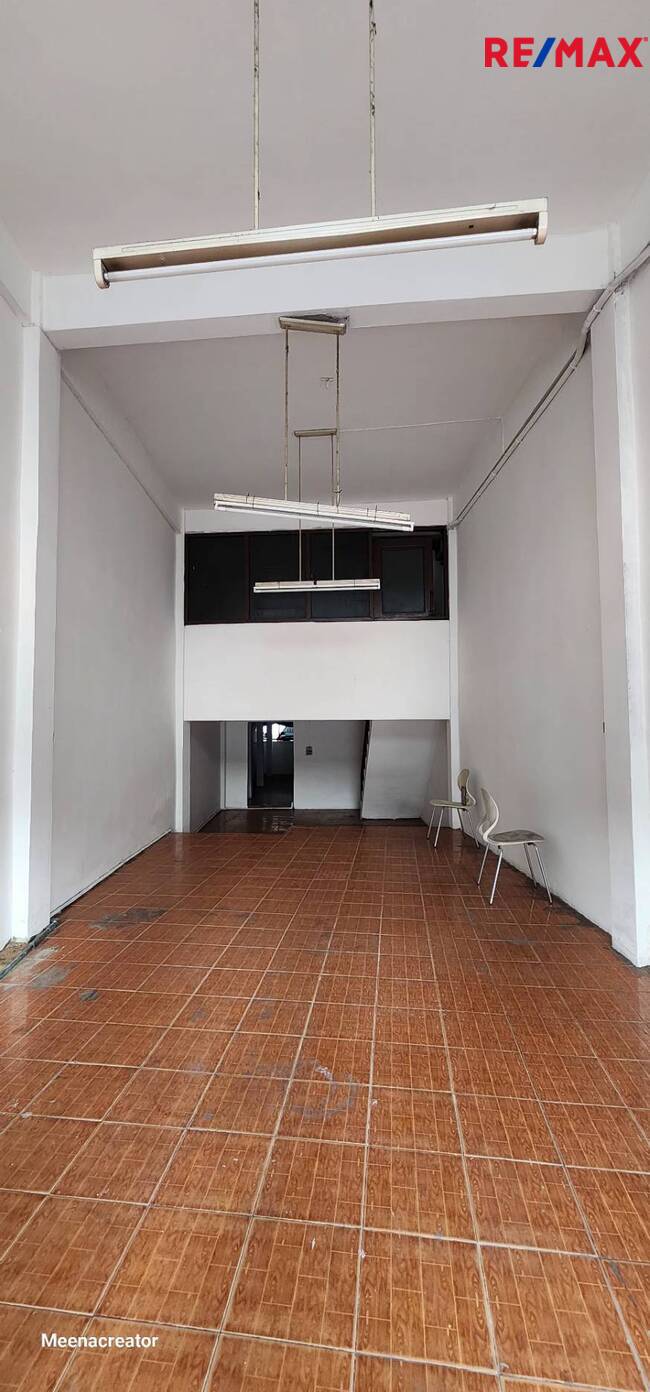 Commercial building Nonthaburi Mueang Nonthaburi Talat Khwan 4500000