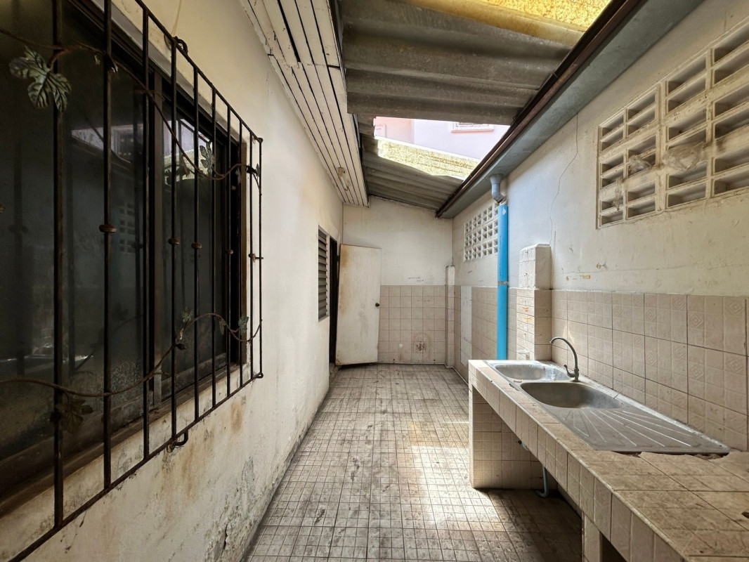 Townhouse Chon Buri Bang Lamung Na Kluea 1700000