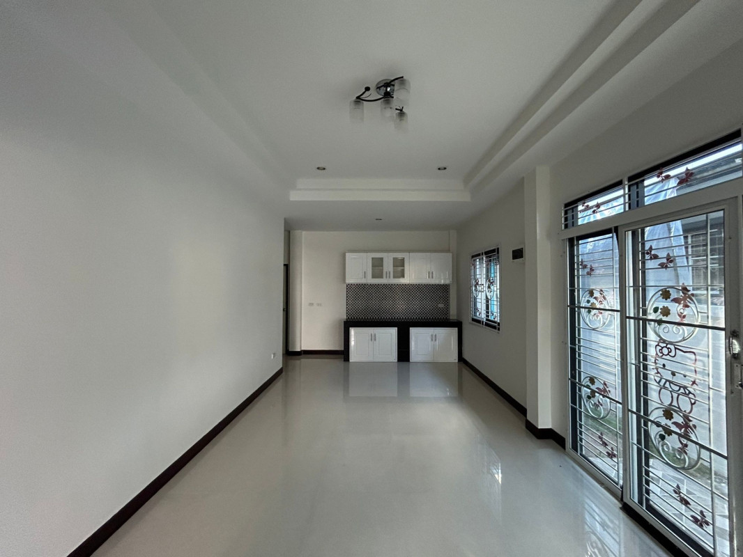 ทาวน์เฮ้าส์ บ้านอิงธาราวิลเลจ ระยอง ปลวกแดง ปลวกแดง 2200000