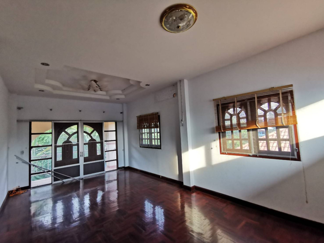 Single house Sakon Nakhon Mueang Sakon Nakhon Ngio Don 3080000