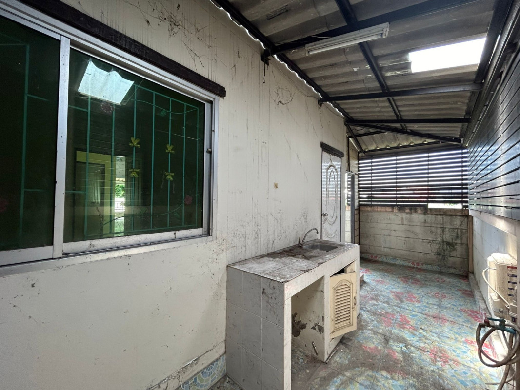 Townhouse Chon Buri Si Racha Bo Win 1480000