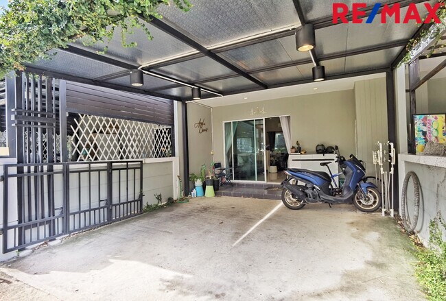 ทาวน์เฮ้าส์ เดอะ เมทโทร รัตนาธิเบศร์ นนทบุรี เมืองนนทบุรี ไทรม้า 3890000