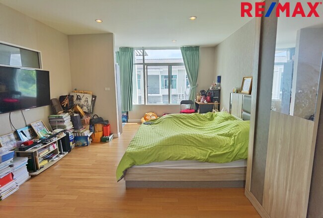ทาวน์เฮ้าส์ เดอะ เมทโทร รัตนาธิเบศร์ นนทบุรี เมืองนนทบุรี ไทรม้า 3890000